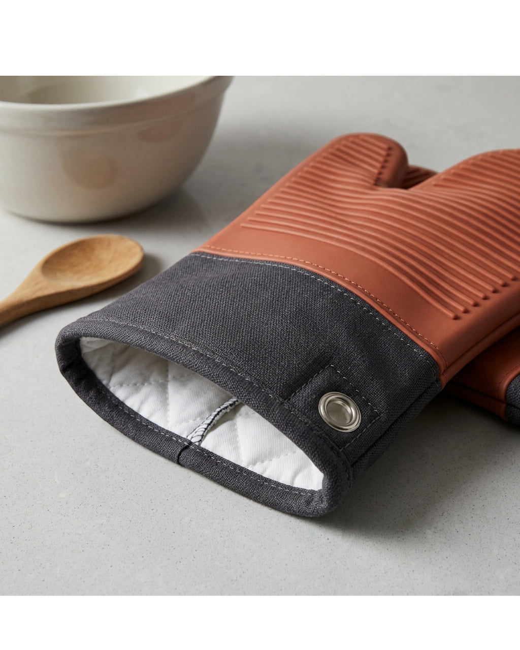 WFKNVWFKNV Ridged Silicone-Surface Oven Mitt Pair Charcoal Terracotta 14 Inch - Detail view
